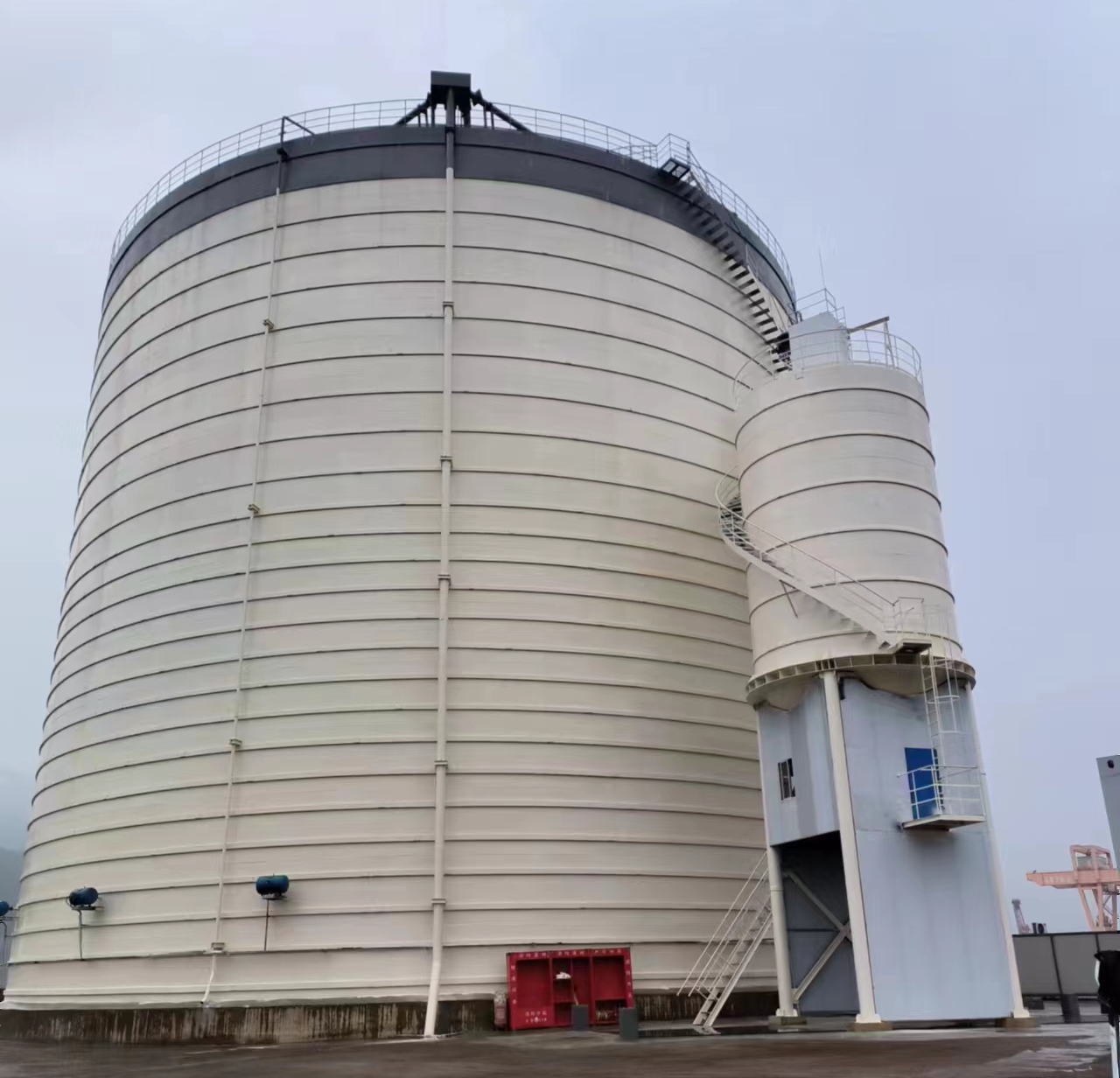 湾岭镇10万吨水泥钢板库